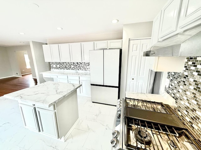 284 Berkeley Dr, Bolingbrook, IL 60440 - photo 7
