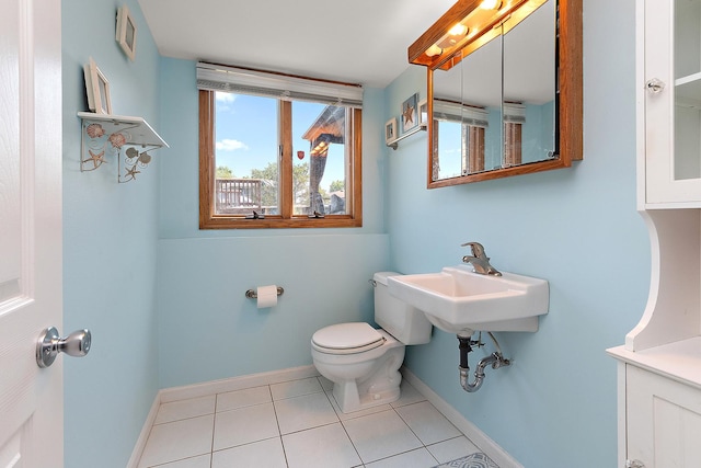 5551 143rd St, Midlothian, IL 60445 - half bath featuring toilet and tile patterned flooring