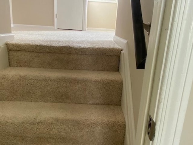 8928 S Bennett Ave, Chicago, IL 60617 - view of staircase
