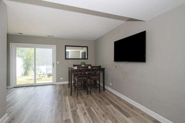 446 Northampton Ln, Roselle, IL 60172 - dining room with wood finished floors and baseboards