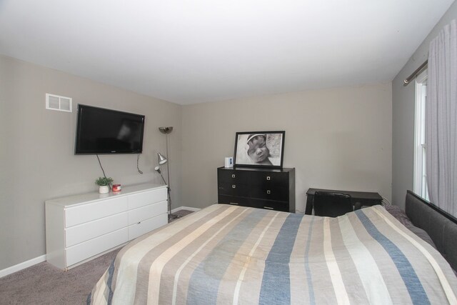 446 Northampton Ln, Roselle, IL 60172 - carpeted bedroom with baseboards