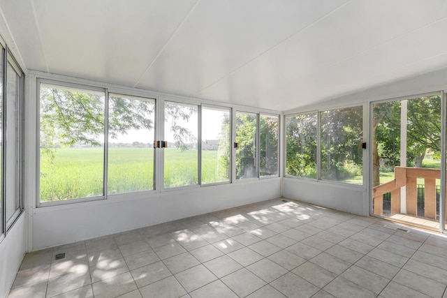 775 Harmon Blvd, Hoffman Estates, IL 60169 - unfurnished sunroom featuring healthy amount of natural light