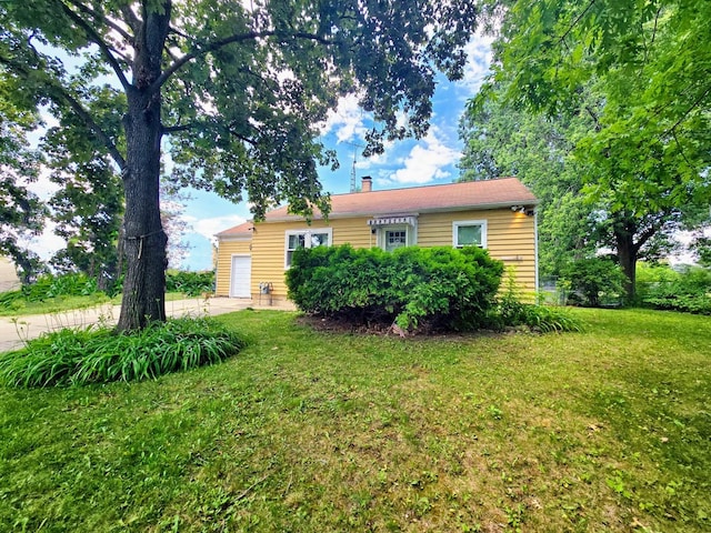 411 Woodward Ave, Geneva, IL 60134 - photo 2