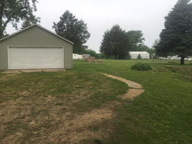 1517 College Ave S, Dixon, IL 61021