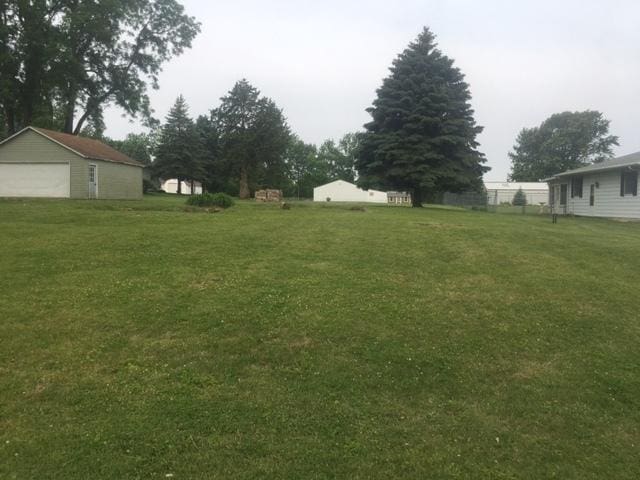 1517 College Ave S, Dixon, IL 61021