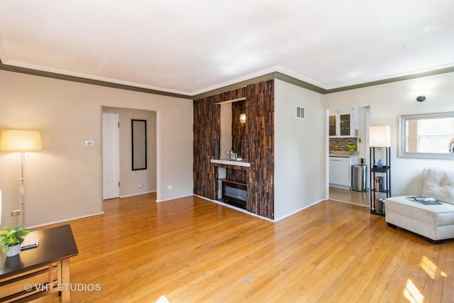 915 N Vail Ave, Arlington Heights, IL 60004 - photo 11