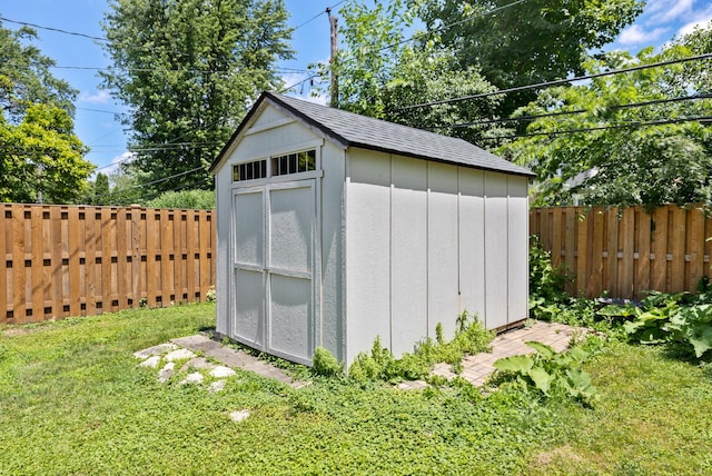 323 S Prindle Ave, Arlington Heights, IL 60004 - view of shed with a fenced backyard