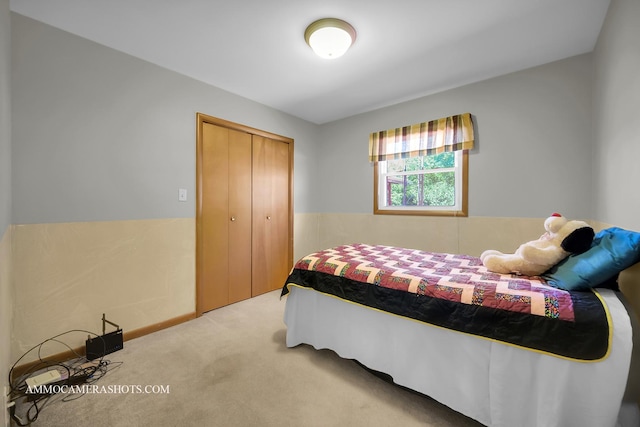 506 S 5th St, Malta, IL 60150 - carpeted bedroom with a closet
