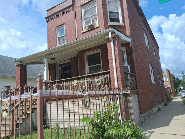 956 N Lawler Ave, Chicago, IL 60651 - photo 2