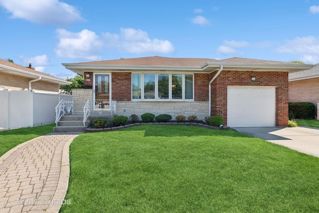 4445 N Forestview Ave, Chicago, IL 60656 - photo 1