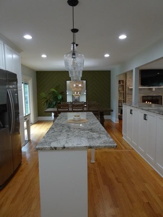 25W275 Gunston Ave, Naperville, IL 60540 - photo 7
