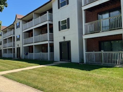 291 Gregory St Unit 6, Aurora, IL 60504 - view of apartment building / complex