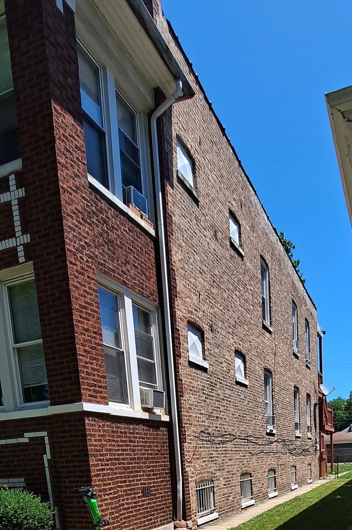 7525 S Calumet Ave, Chicago, IL 60619 - photo 2