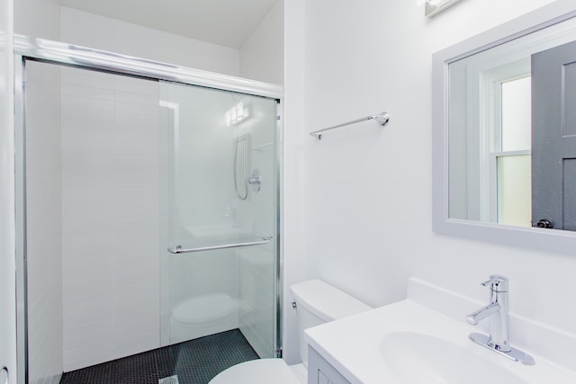 815 Concord Cv, Hoffman Estates, IL 60192 - bathroom with a stall shower and vanity
