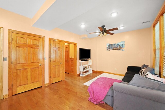525 N Saint Louis Ave, Chicago, IL 60624 - photo 7