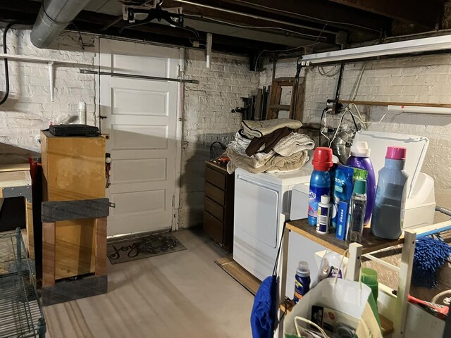 4721 W Warwick Ave, Chicago, IL 60641 - view of unfinished below grade area