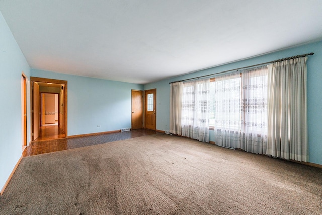 525 Bunning Dr, Downers Grove, IL 60516 - carpeted spare room featuring baseboards