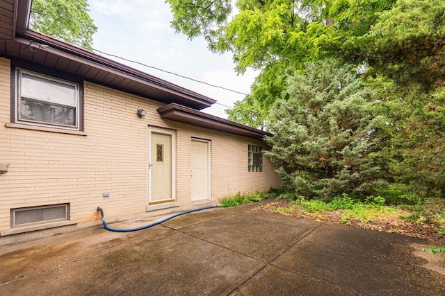 525 Bunning Dr, Downers Grove, IL 60516 - back of property featuring a patio and brick siding