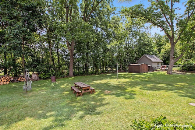 2514 Cuhlman Rd, Mchenry, IL 60051 - view of yard featuring a storage unit and view of scattered trees