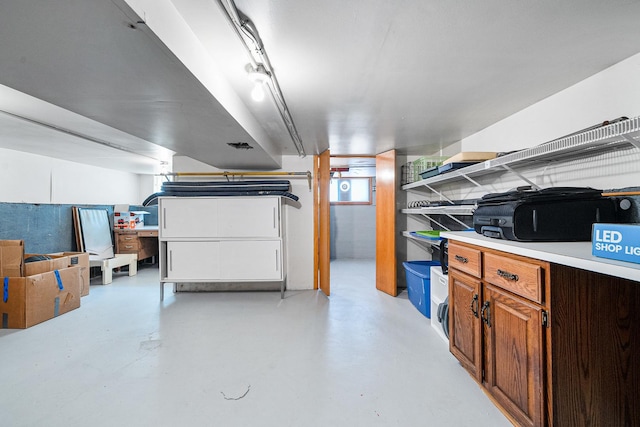 1928 Kennicott Ct, Des Plaines, IL 60018 - photo 37