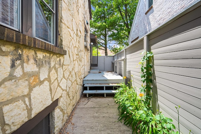 1928 Kennicott Ct, Des Plaines, IL 60018 - photo 40