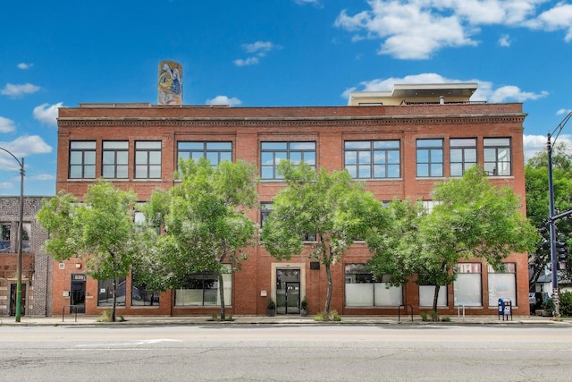 2401 W Ohio St Unit 31, Chicago, IL 60612 - photo 1