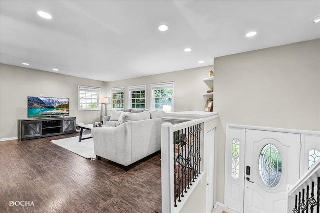 425 W Gartner Rd, Naperville, IL 60540 - living area featuring wood finished floors and recessed lighting