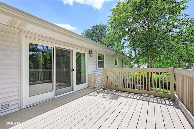 425 W Gartner Rd, Naperville, IL 60540 - view of wooden deck