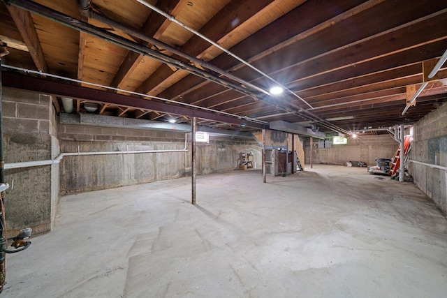 476 W 17th St, Chicago Heights, IL 60411 - view of unfinished below grade area