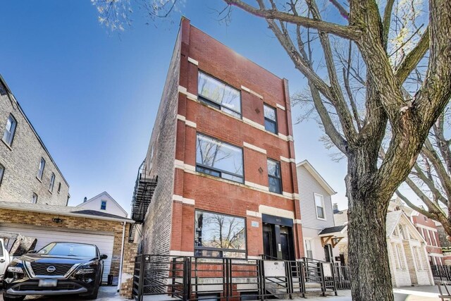 1811 W 17th St Unit 201, Chicago, IL 60608 - view of building exterior