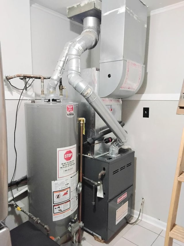 42 Sauk Trl, Park Forest, IL 60466 - utilities featuring water heater