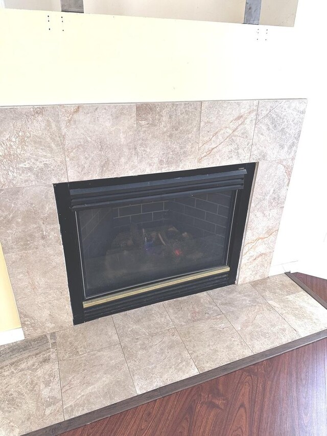3628 Roanoke Ave Unit 3628, Carpentersville, IL 60110 - photo 5