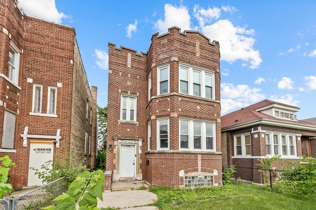 7752 S Wood St, Chicago, IL 60620 - photo 1