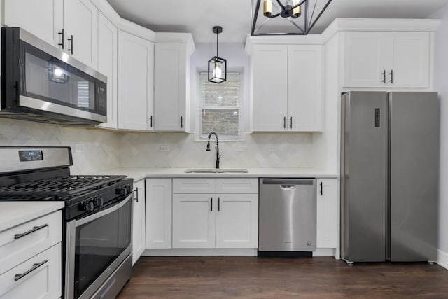 7752 S Wood St, Chicago, IL 60620 - photo 10