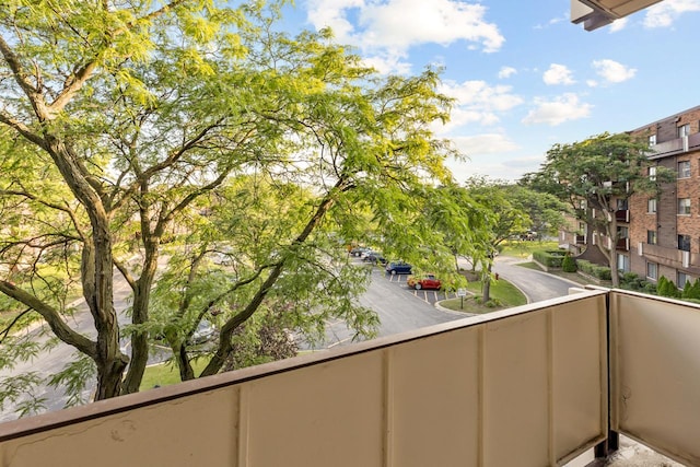 850 Wellington Ave Unit 311, Elk Grove Village, IL 60007 - view of balcony