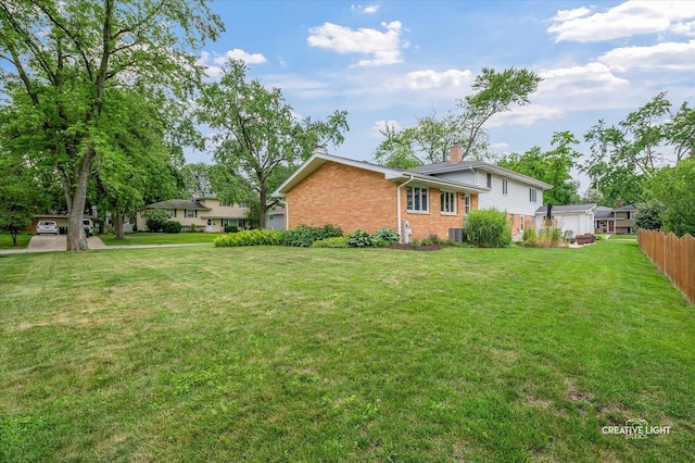 225 Elmwood Dr, Naperville, IL 60540 - photo 25