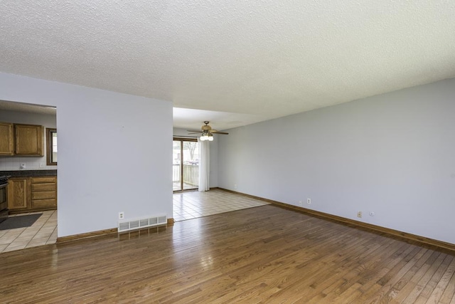 26645 W Oakwood Dr, Ingleside, IL 60041 - photo 4