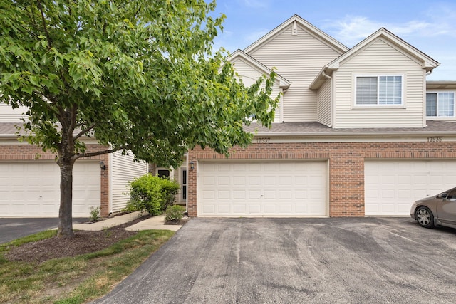 17537 S Gilbert Dr, Lockport, IL 60441 - photo 1