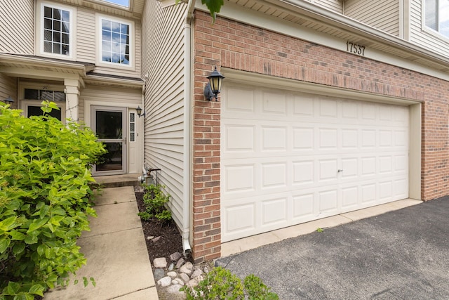 17537 S Gilbert Dr, Lockport, IL 60441 - photo 2