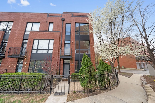 2864 N Riverwalk Dr, Chicago, IL 60618 - view of property