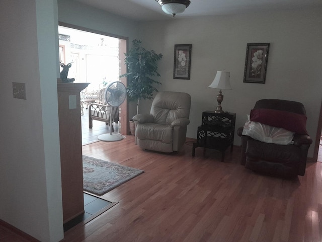 154 E US Highway 34, Mendota, IL 61342 - sitting room featuring wood finished floors