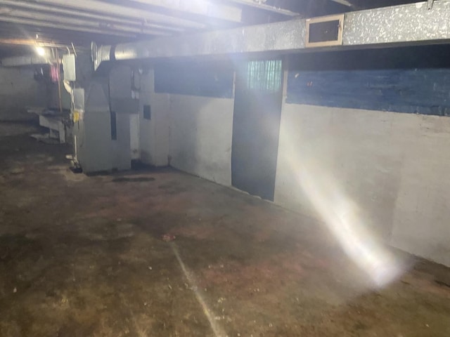 9221 S Normal Ave, Chicago, IL 60620 - unfinished basement featuring heating unit
