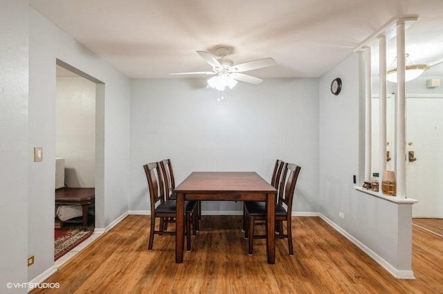 2005 Valencia Dr Unit 301, Northbrook, IL 60062 - dining area with wood finished floors and a ceiling fan