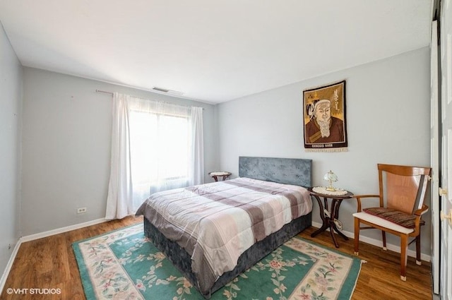 2005 Valencia Dr Unit 301, Northbrook, IL 60062 - bedroom with wood finished floors