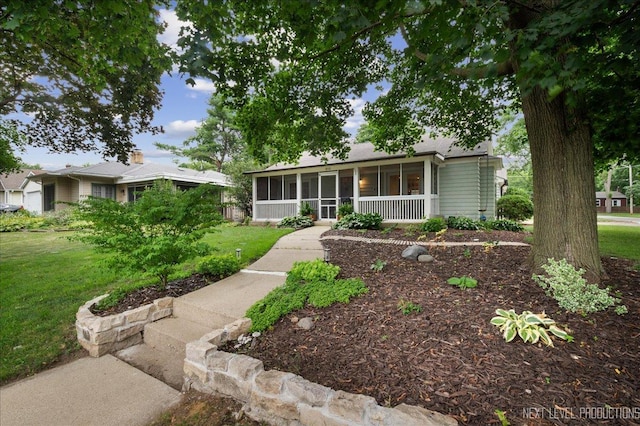 912 Jackson Ave, Saint Charles, IL 60174