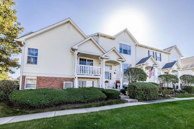 7204 Flagg Creek Dr, Indian Head Park, IL 60525 - photo 2