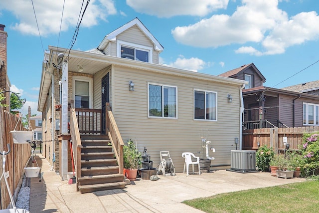 4517 N Austin Ave, Chicago, IL 60630 - rear view of property with a patio area
