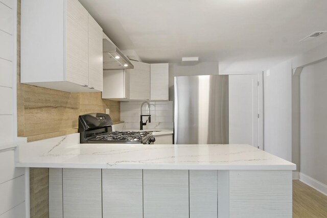 4414 N Monitor Ave, Chicago, IL 60630 - photo 5