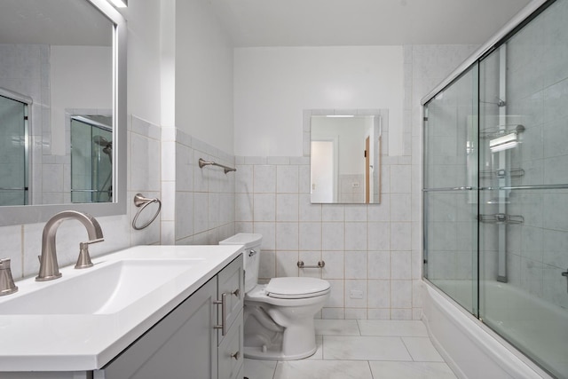 2837 W Coyle Ave, Chicago, IL 60645 - bathroom with tile walls, enclosed tub / shower combo, and vanity