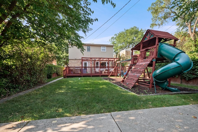 2837 W Coyle Ave, Chicago, IL 60645 - view of play area featuring a lawn and a wooden deck
